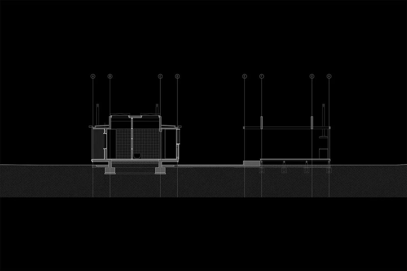 Casa TH — corte transversal de la vivienda