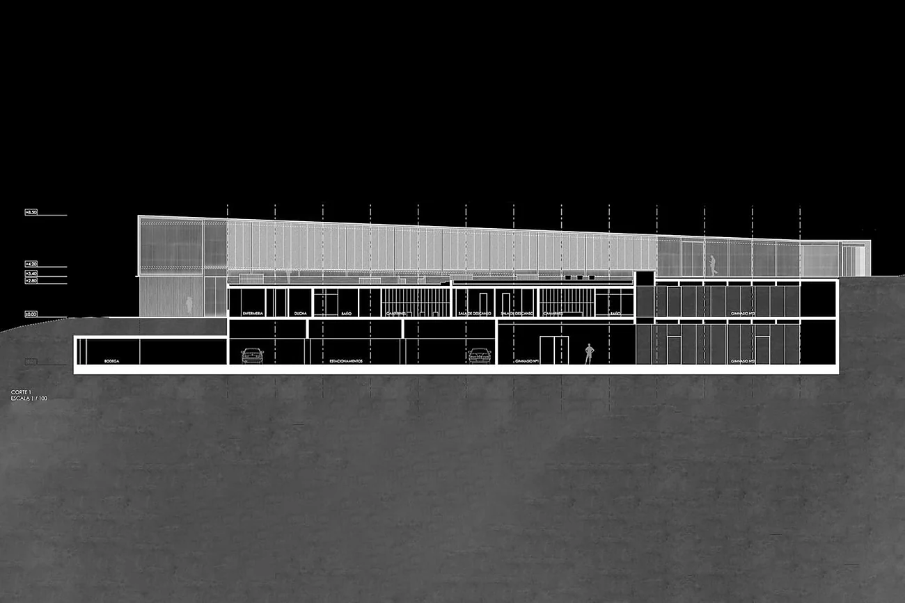 Piscina Las Condes — corte 1